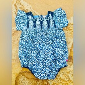 Pink Chicken ✨ Elsie Bubble ✨ Blue & White ✨ Size 3/6 Months